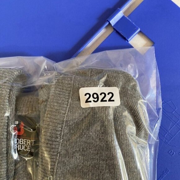 Vintage Robert Bruce Sweater Vest Mens XLT Gray Preppy Office Business Casual - Picture 8 of 8